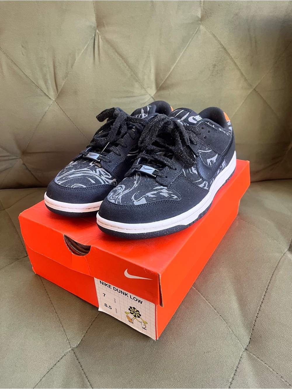 Custom Nike Dunks- Like New